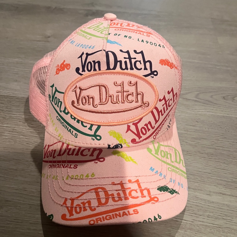 Von Dutch Multicolor Logo Pink Cap